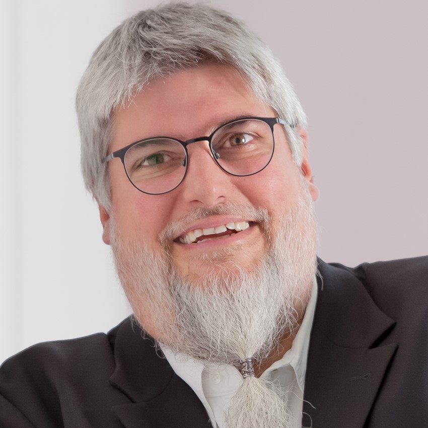 Florian Oelmaier